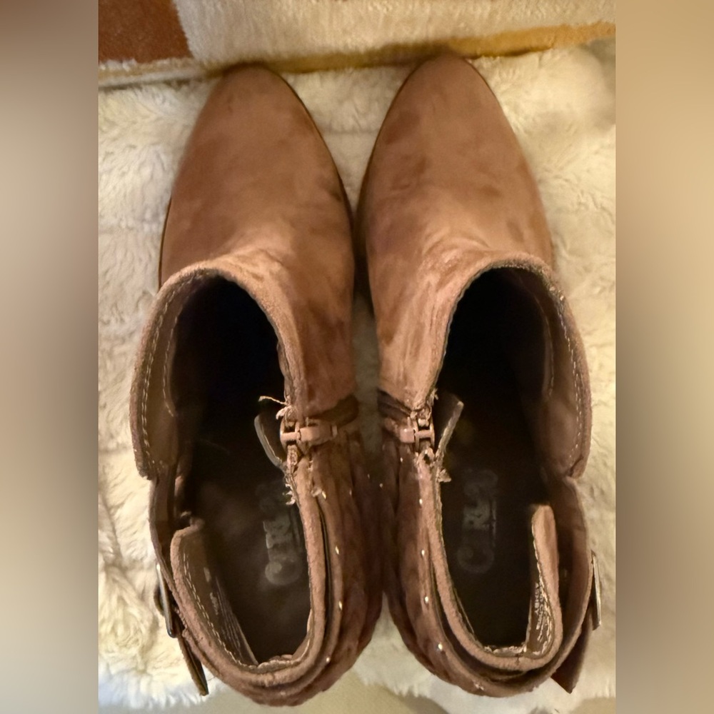 Carlos Santana Ashby Women’s Ankle Boots Dustymauve Size 9 EUC Slip-On Booties - Picture 6 of 7